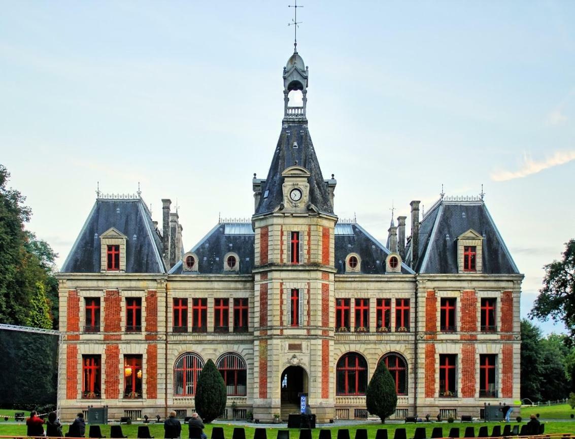 Chateau De Walmath Saint-Laurent-les-Eglises Bagian luar foto