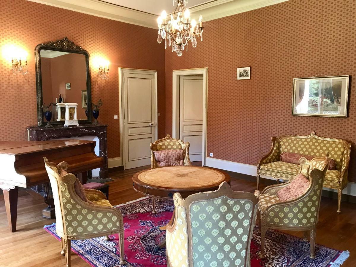 Chateau De Walmath Saint-Laurent-les-Eglises Bagian luar foto